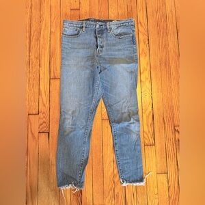 Levi's Raw Edge Wedgie straight leg denim